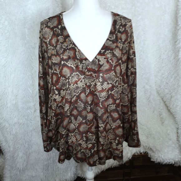BLOUSE CREAM, BROWN, ORANGE SNAKE PRINT DOLMAN SLEEVE BLOUSE SZ.XL EUC - Picture 2 of 8